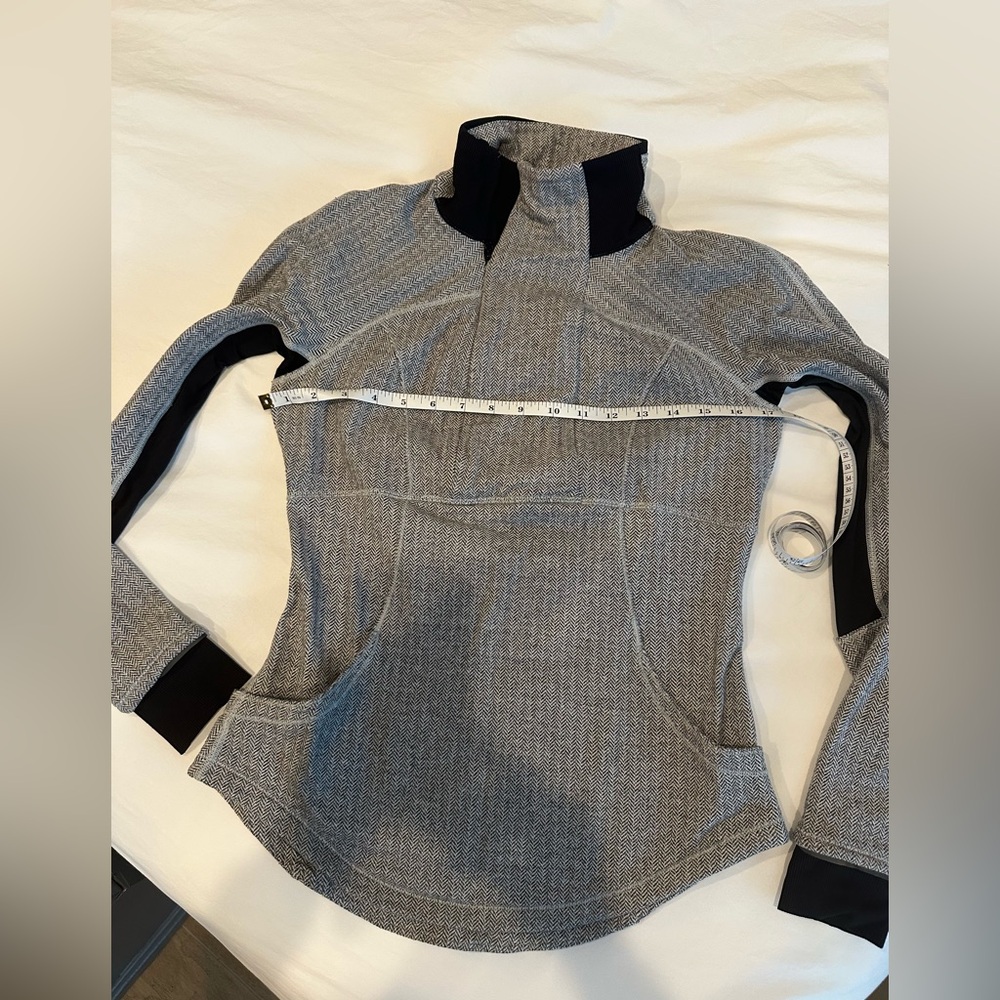 Lululemon Half Zip Tech Pullover Herringbone Size… - image 6